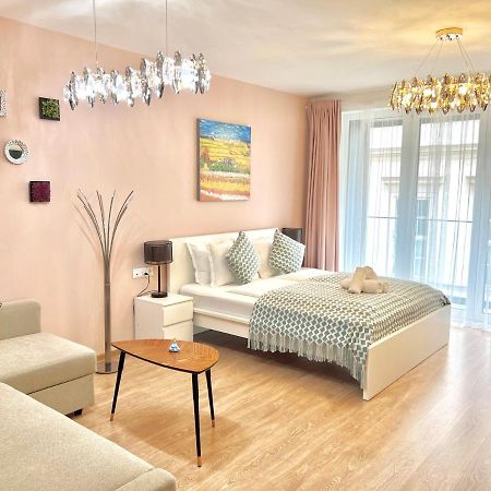 Mm D Home Apartment Budapest Exteriör bild