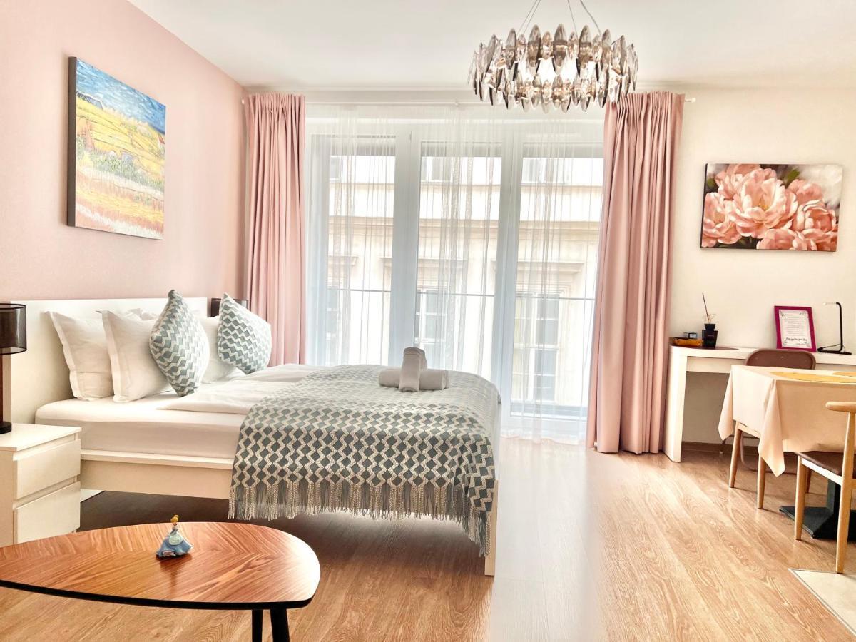 Mm D Home Apartment Budapest Exteriör bild